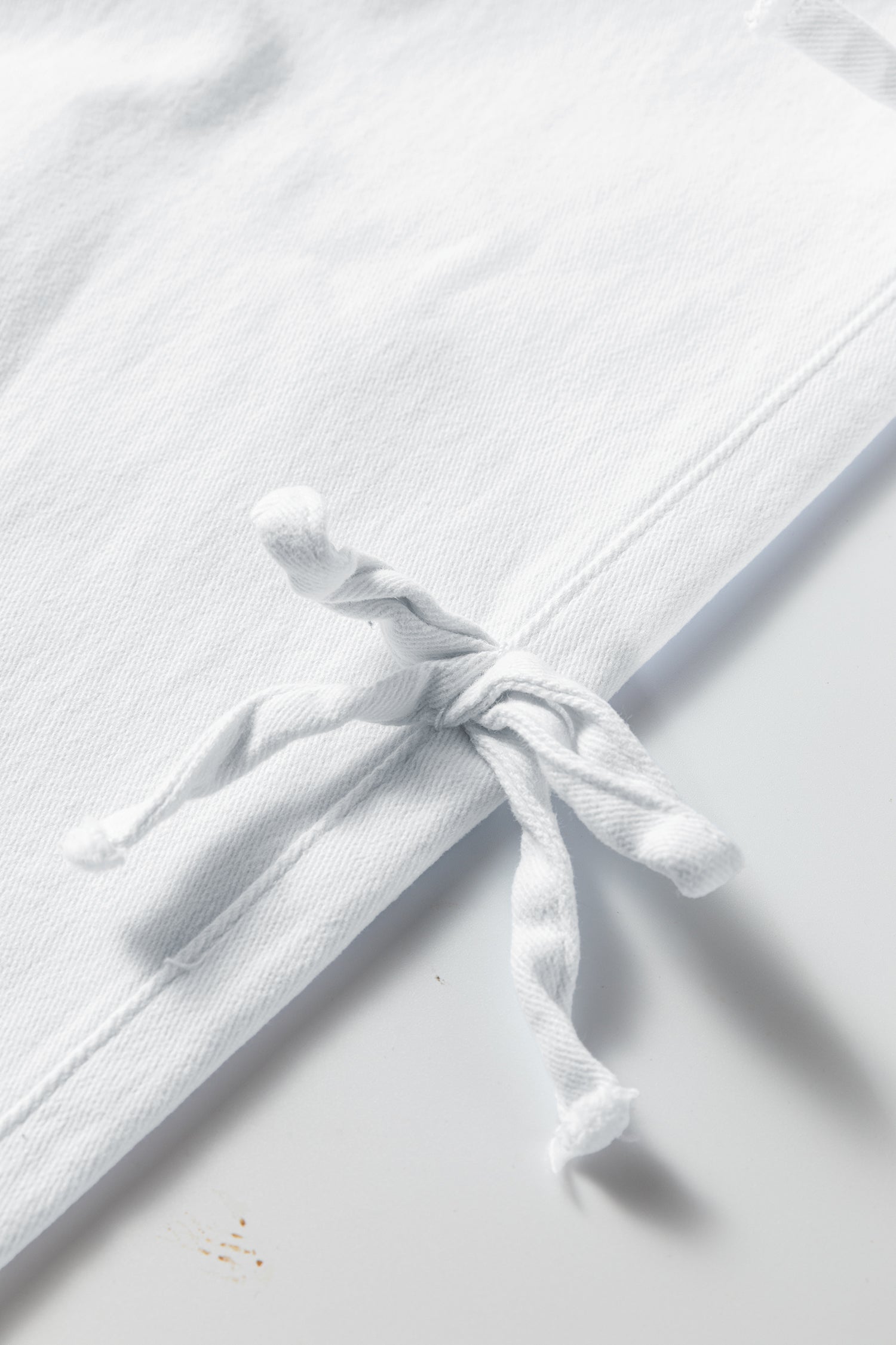 White Bow Knot Side Detail Straight Leg Loose Jeans